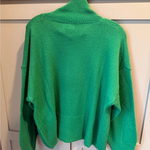 NWT a new day Vibrant Green Cowl Neck Dropped Shoulder Sweater SZ L - Picture 3 of 13